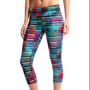 Athleta Laser Beam Sonar Capri Leggings